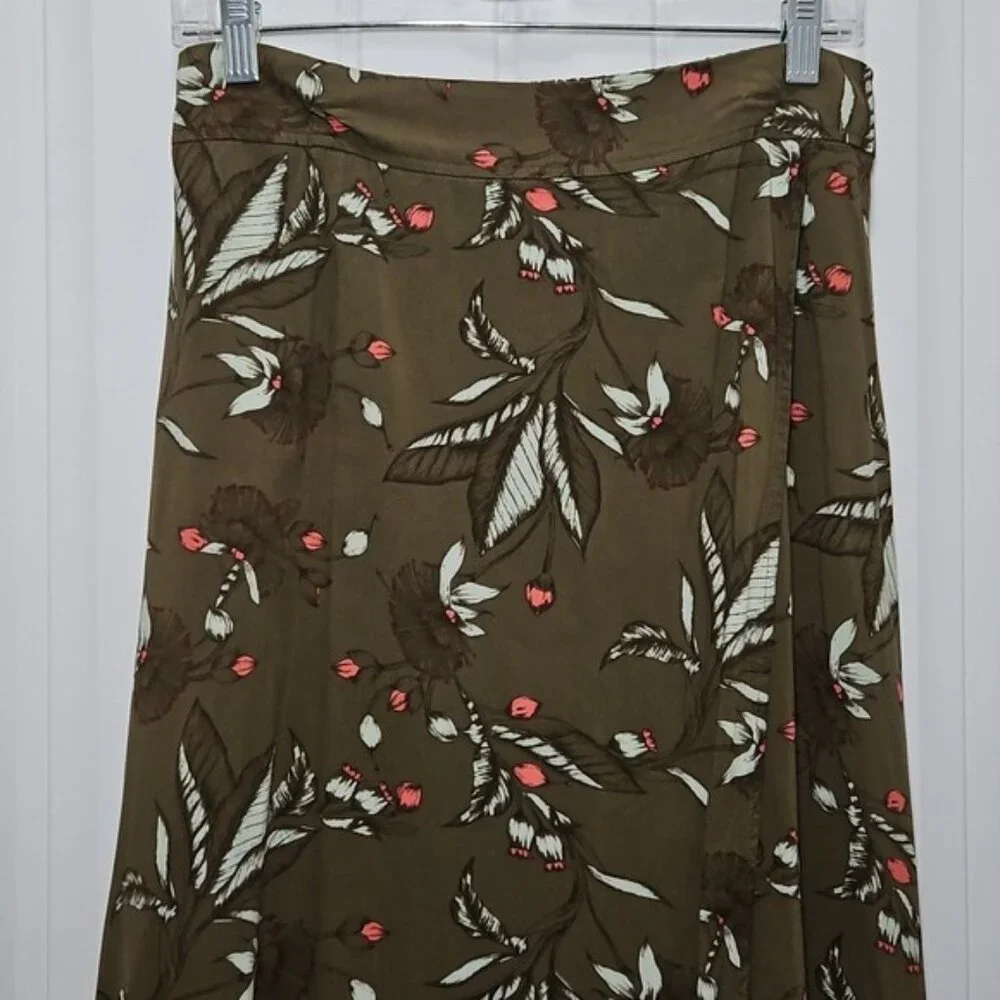 Express Floral Wrap Pull On Maxi Skirt Size Small Olive Green Careerwear Office